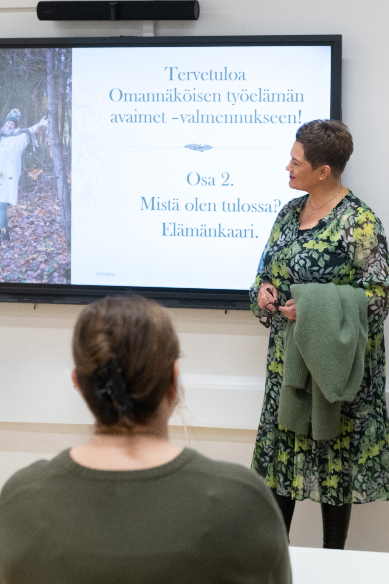 UraVoima
Uraohjaus ja työelämävalmennus auttavat rakentamaan omannäköistä työuraa.